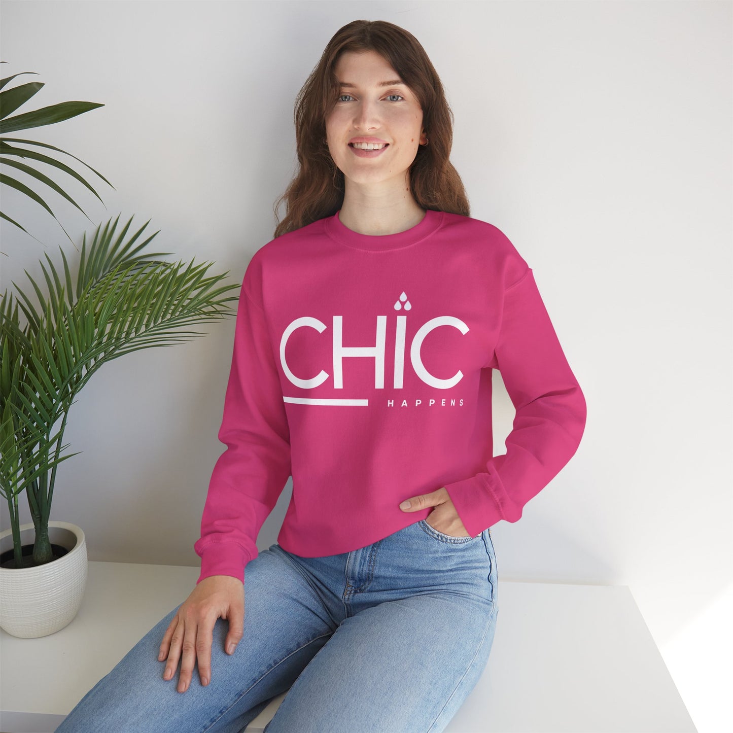 Chic Happens" Damen-Sweatshirt – Dein Statement-Piece für Stil und Komfort